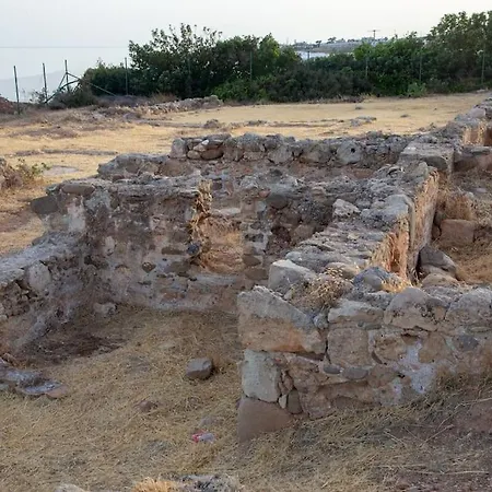 εξοχη και θαλασσα * Makry Gialos (Crete)
